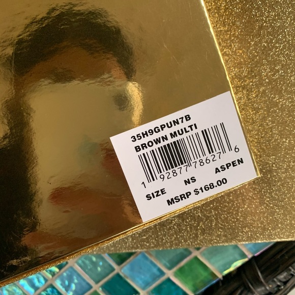 New MK gift set 🎁 - Picture 6 of 6